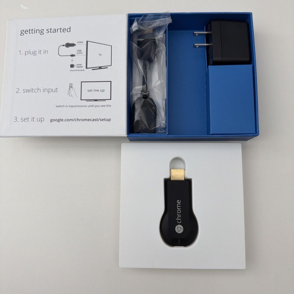 Google Chromecast 1st Gen 1080p Wi-Fi HDMI Streaming Dongle Black H2G2-42